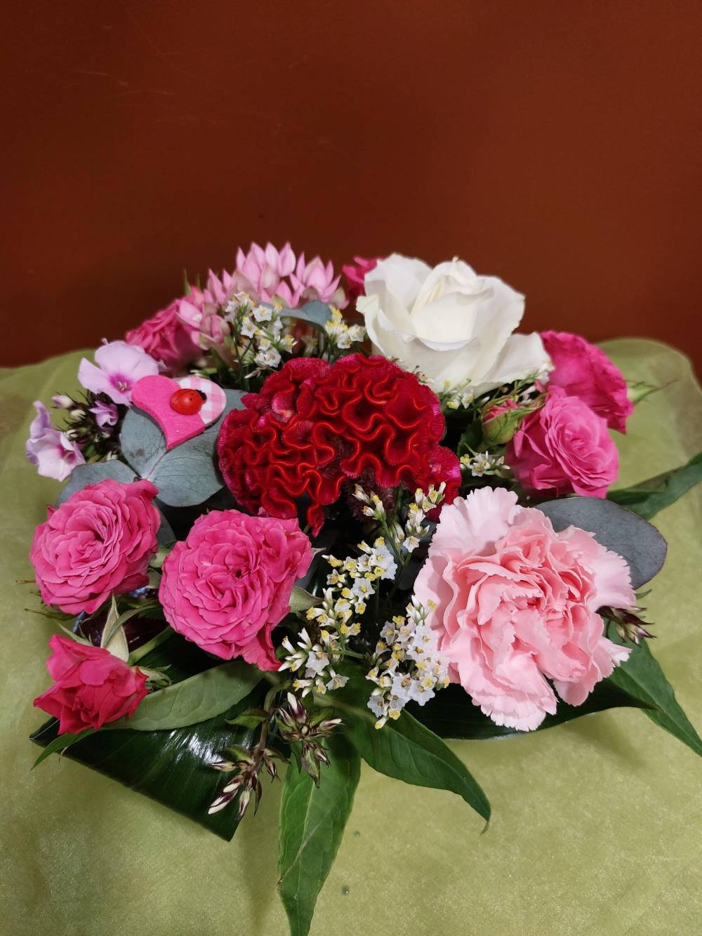 bouquet fête des mères rouge